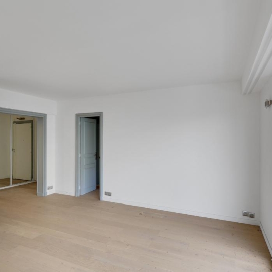  Annonces VITRY : Appartement | PARIS (75015) | 60 m2 | 598 000 € 