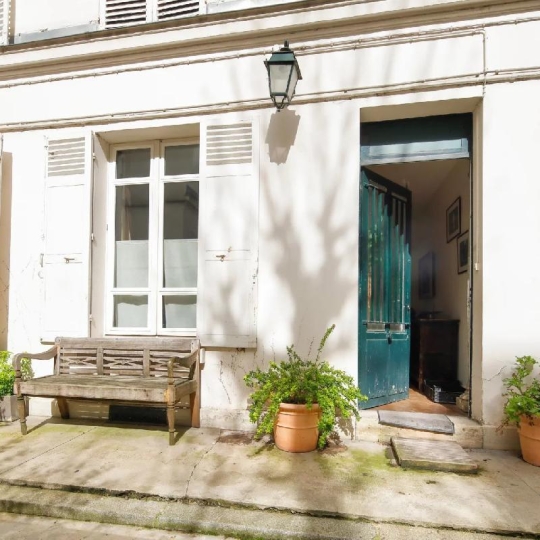  Annonces VITRY : Appartement | PARIS (75016) | 54 m2 | 1 980 € 