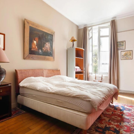  Annonces VITRY : Appartement | PARIS (75016) | 54 m2 | 1 980 € 