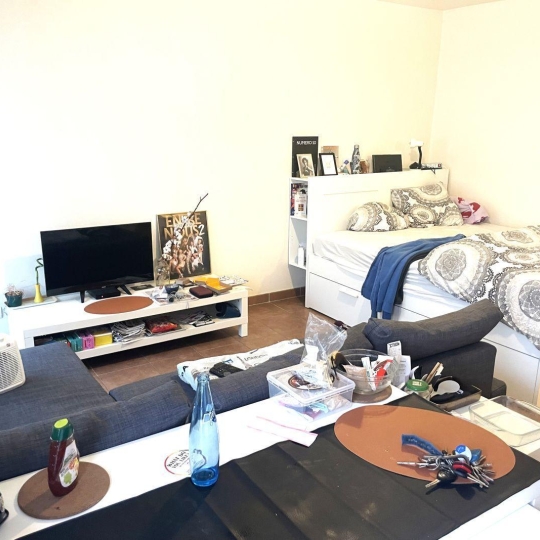  Annonces VITRY : Appartement | ISSY-LES-MOULINEAUX (92130) | 31 m2 | 1 036 € 