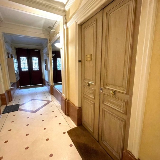  Annonces VITRY : Apartment | PARIS (75007) | 24 m2 | 273 000 € 