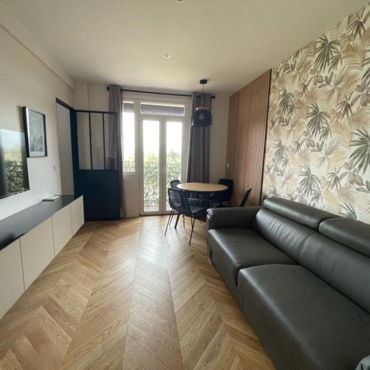  Annonces VITRY : Apartment | CHARENTON-LE-PONT (94220) | 38 m2 | 1 500 € 