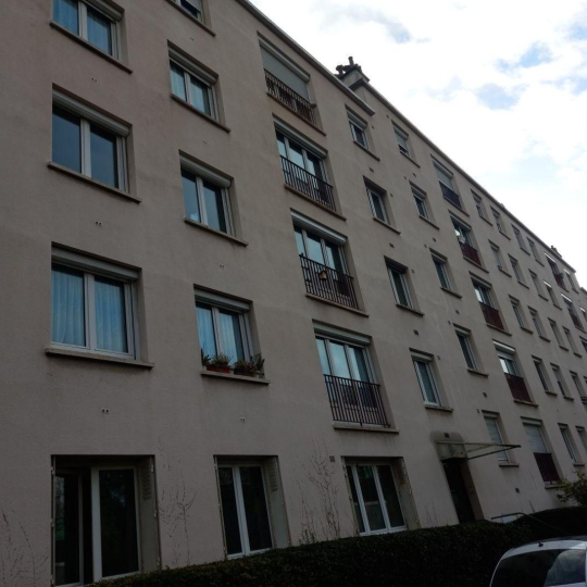  Annonces VITRY : Appartement | SAINT-MAURICE (94410) | 52 m2 | 300 000 € 