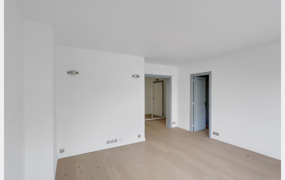 Annonces VITRY : Appartement | PARIS (75015) | 60 m2 | 598 000 € 