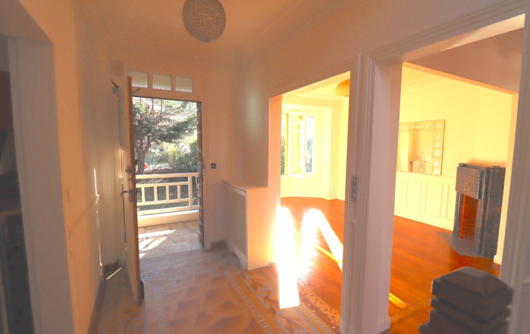 Annonces VITRY : House | CACHAN (94230) | 193 m2 | 836 000 € 