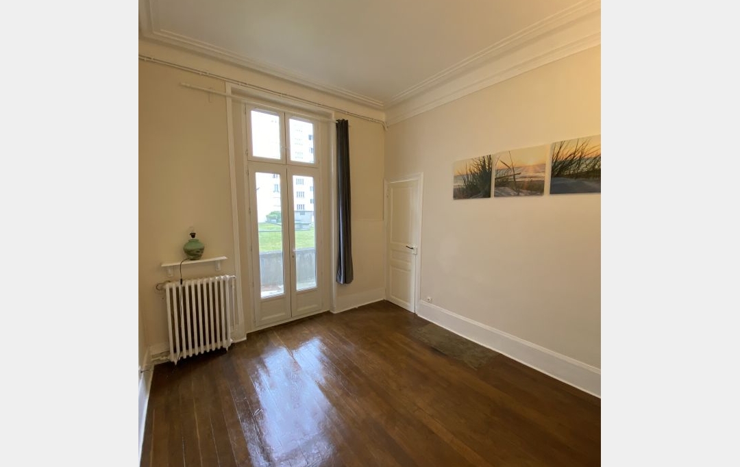 Annonces VITRY : Appartement | CHARENTON-LE-PONT (94220) | 30 m2 | 1 150 € 