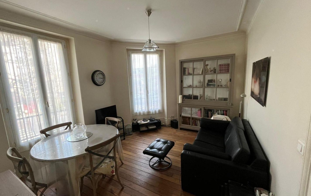 Annonces VITRY : Appartement | CHARENTON-LE-PONT (94220) | 50 m2 | 435 000 € 