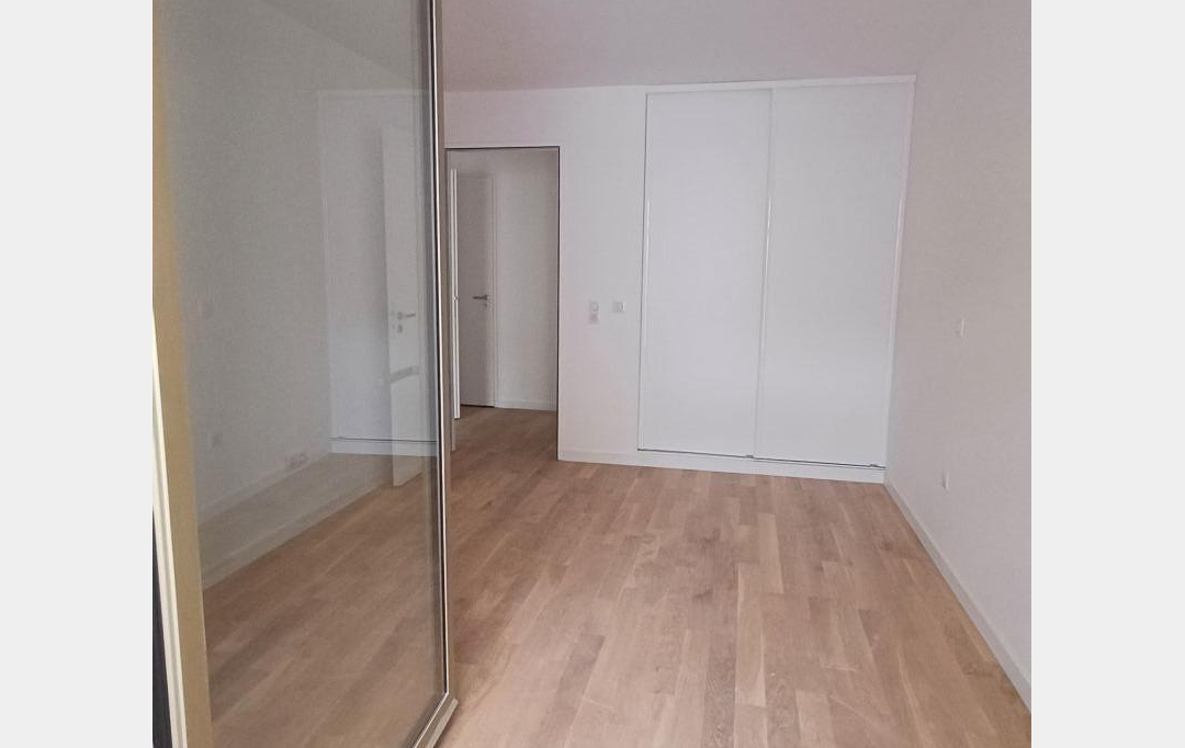 Annonces VITRY : Appartement | PARIS (75015) | 119 m2 | 1 628 999 € 